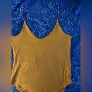 Gaze Mustard yellow bodysuit szL